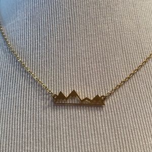 Dainty mountain necklace